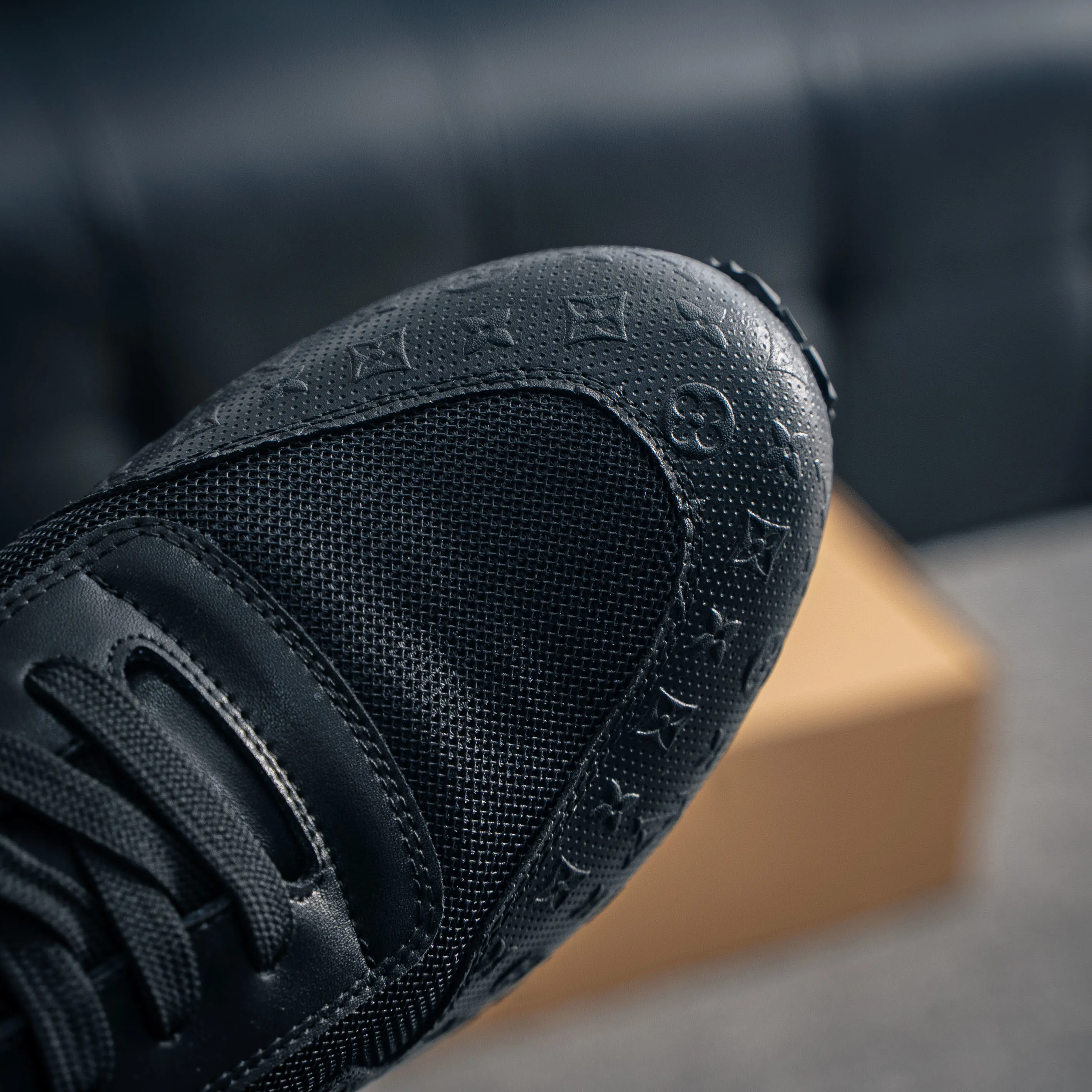 Louis Vuitton Archlight Sneakers｜ INS · · Series Retro Chunky Sneakers ✦ LV ✦ Quality
